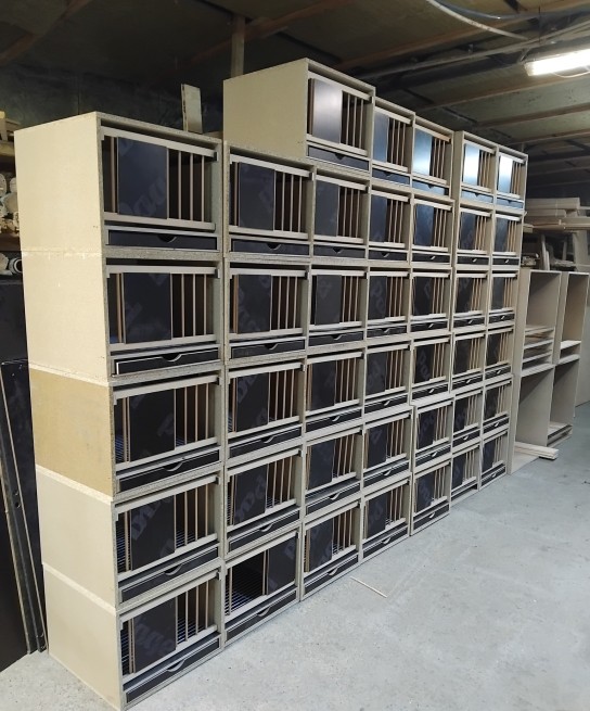 Cele lęgowe dla gołębi – zestaw 40 szt. z metalowym rusztem | PROMOCJA (3)